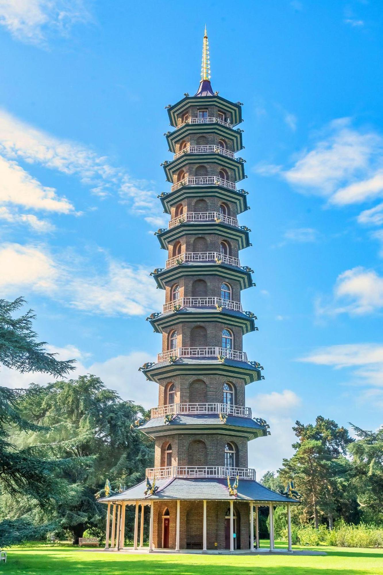 4 Bedroom Flat With High Speed Wi-Fi In North Acton, Ealing, West ロンドン エクステリア 写真